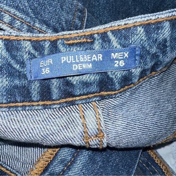 Pull&Bear Distressed Rose Embroidered Jeans Size 26 - Picture 8 of 9